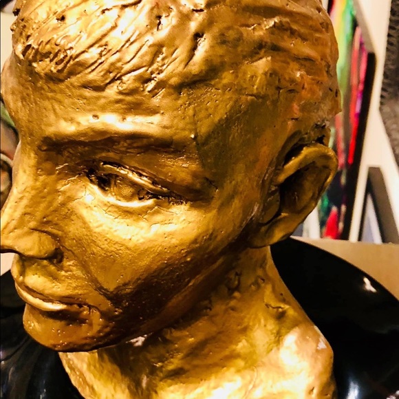 ‘Profile of a Woman’ original Sculpture by Kristina Sablan - Picture 6 of 9